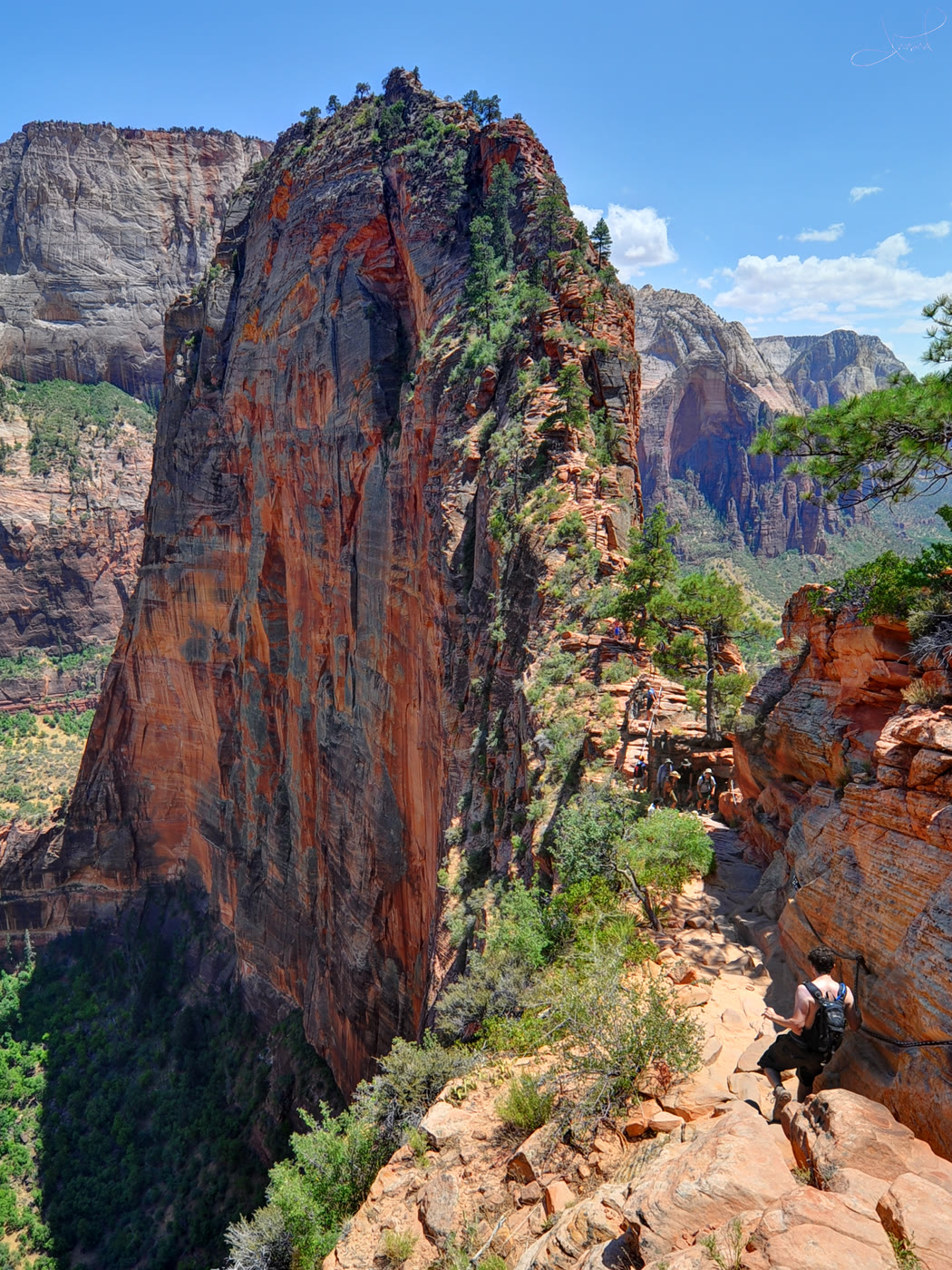 Approaching the Angels Landing ridge