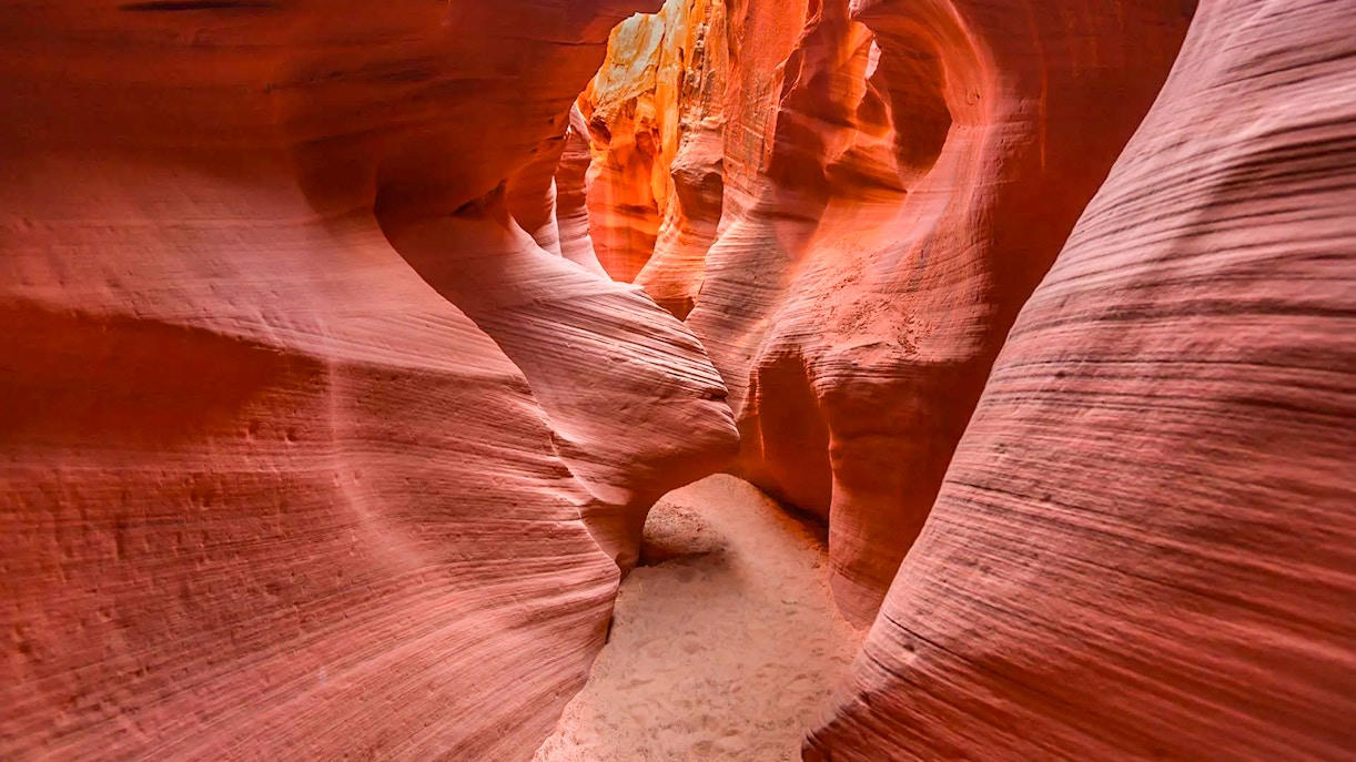 Sculpted sandstone corridor