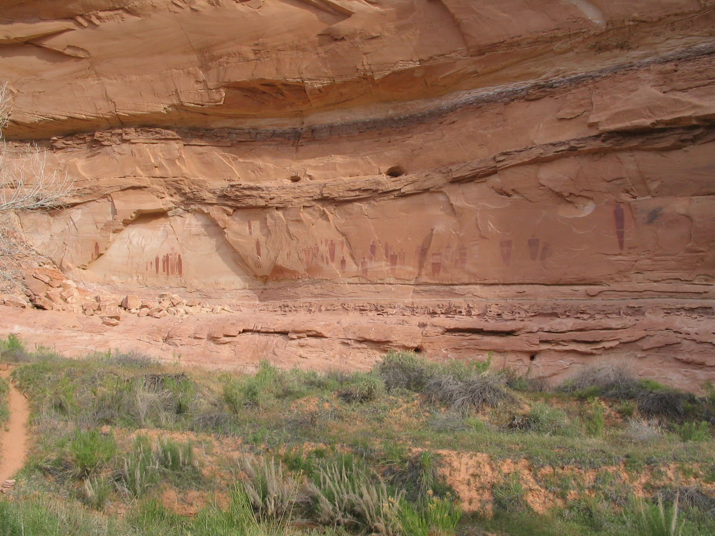 Barrier Canyon Style figures in Horseshoe Canyon