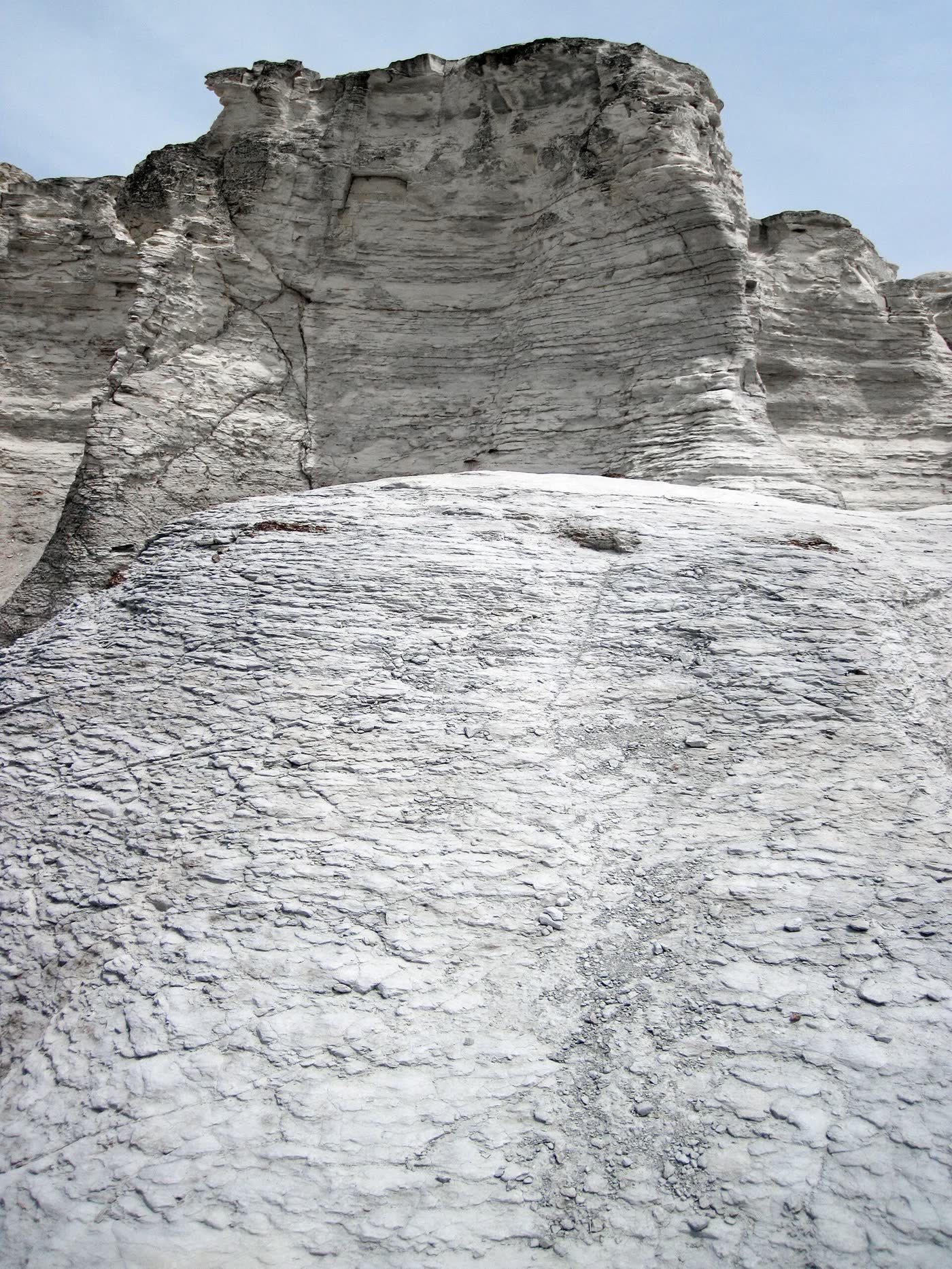 Looking up the Niobrara chalk, Monument Rocks