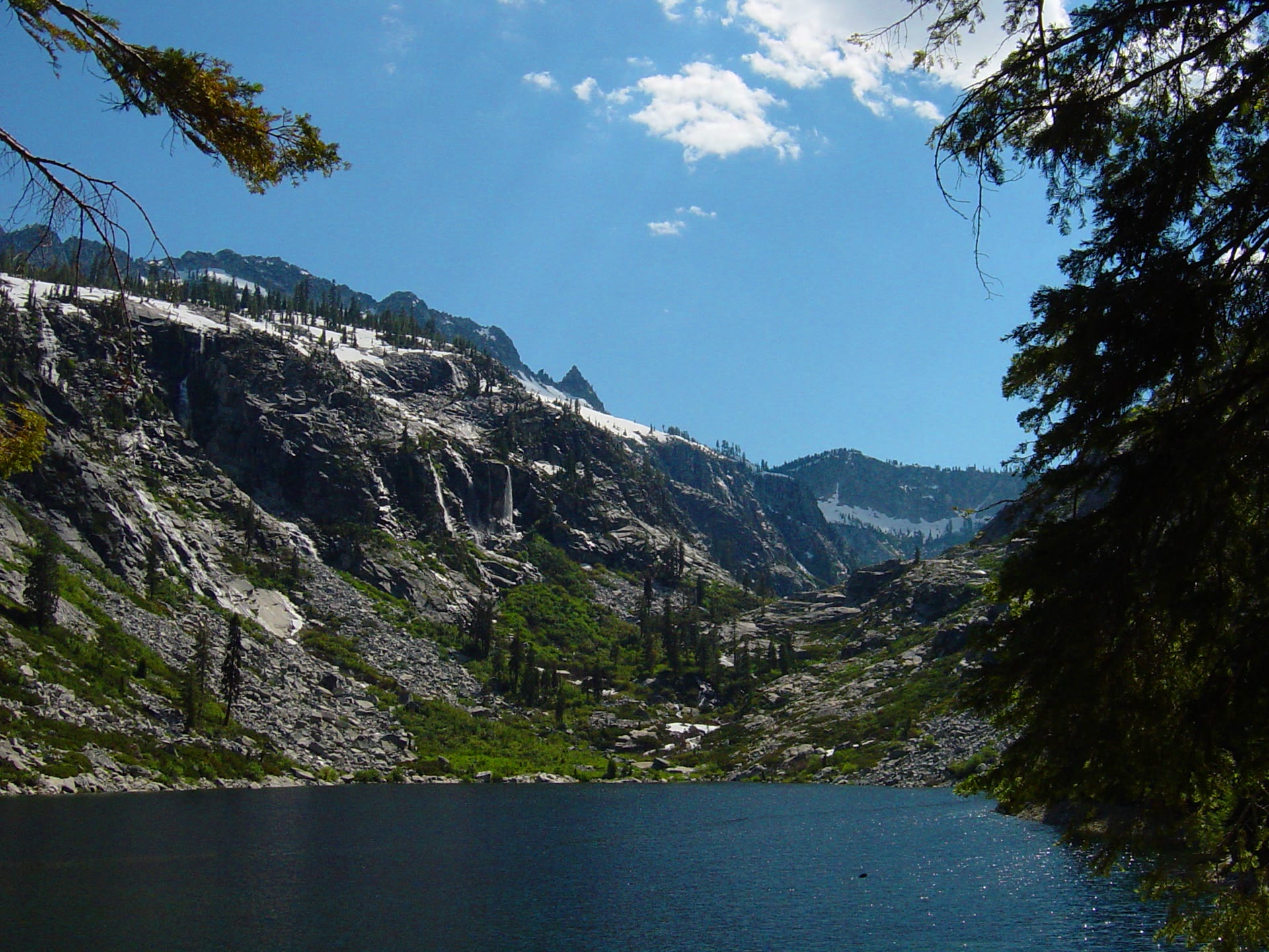 Emerald Lake in the Trinity Alps Wilderness, Shasta-Trinity National Forest