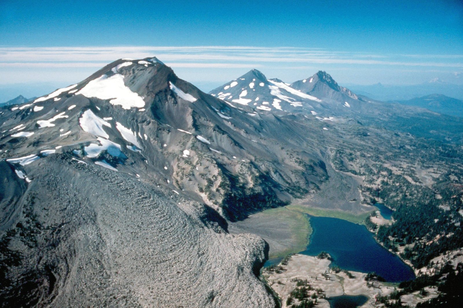 The Three Sisters above the Cascade forest