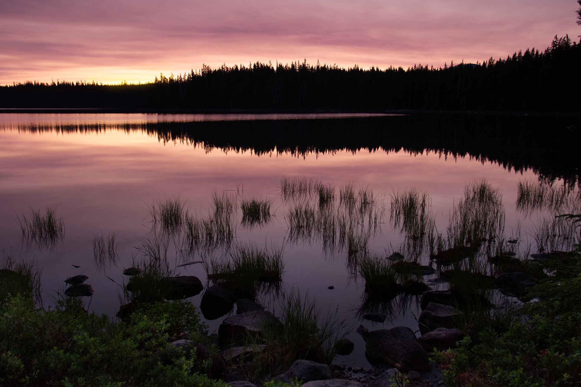 Sunrise on Waldo Lake, Willamette National Forest